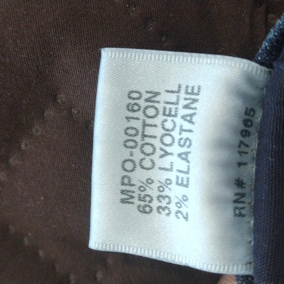 J Brand Jeans - Picture 11 of 13